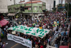 Manifestantes pedem a legalização da maconha